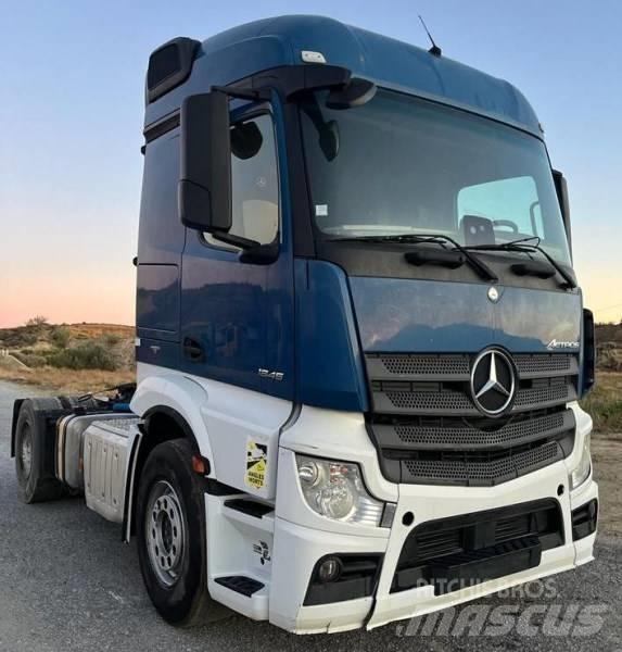 Mercedes-Benz 1845 Traktorske jedinice