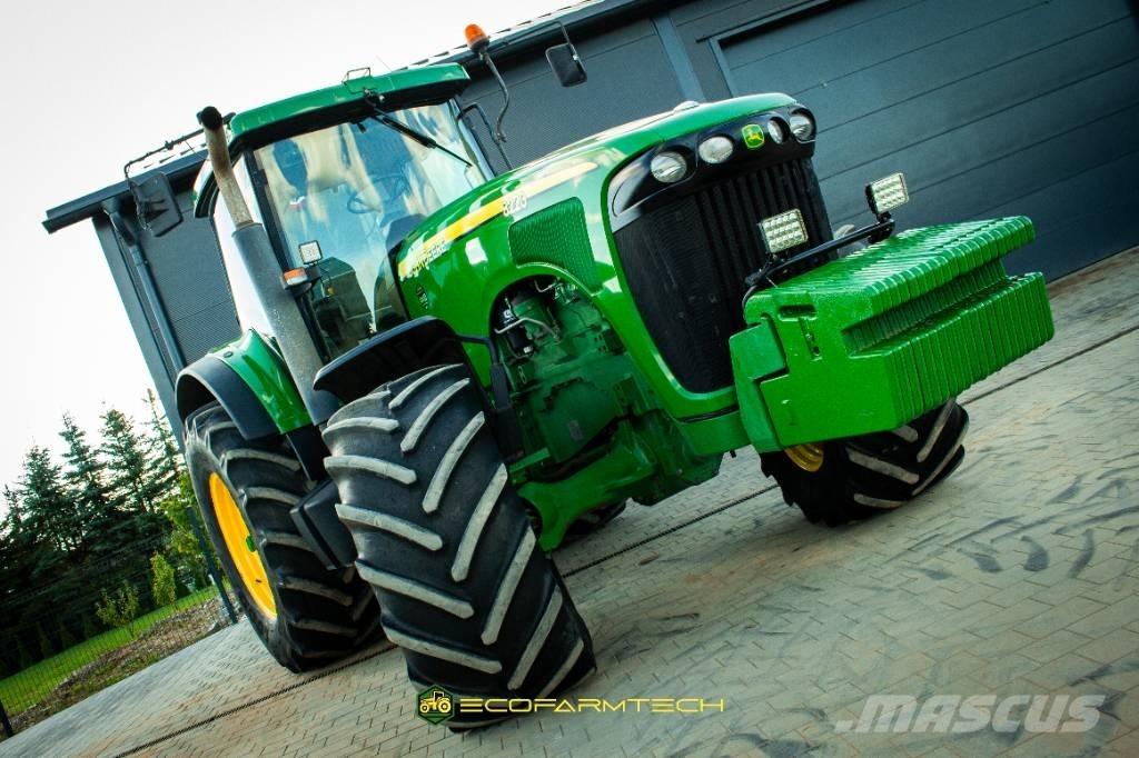 John Deere 8220 Traktori