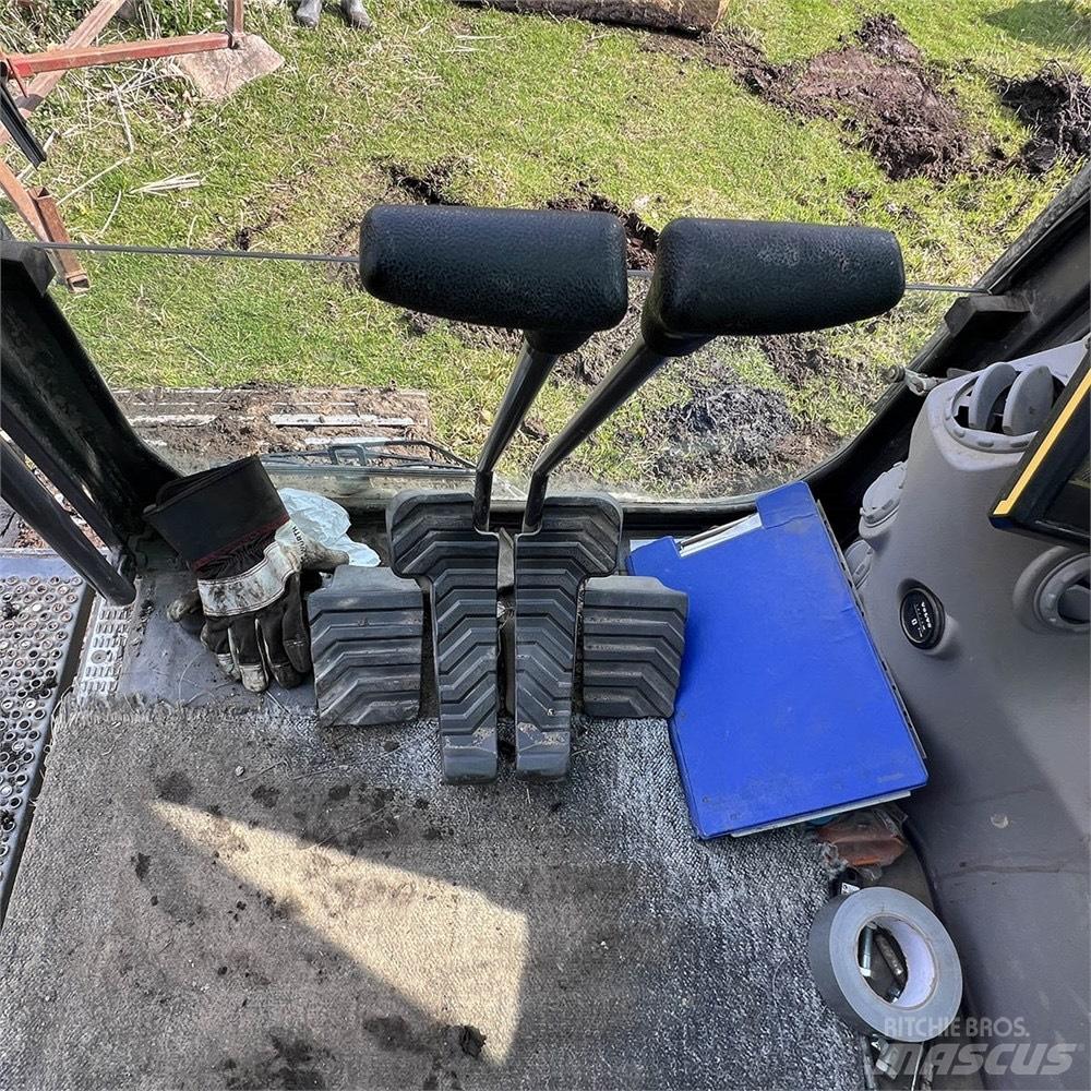 Volvo EC220 EL Bageri gusjeničari