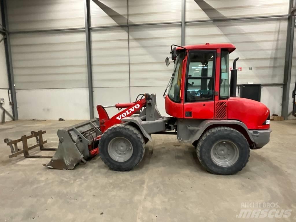 Volvo L 30 B-Z/X Utovarivači na kotačima