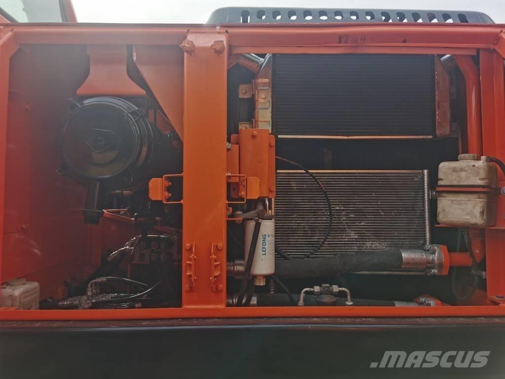 Doosan DX225LC-9C Bageri gusjeničari