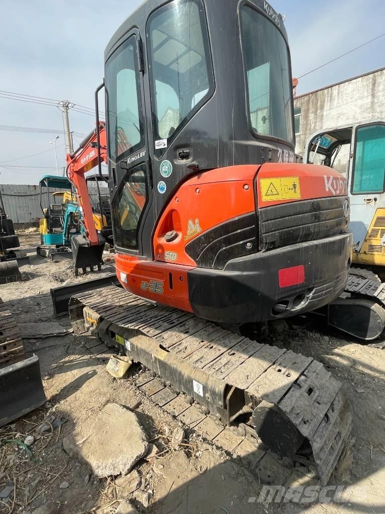 Kubota U35 Mini bageri <7t