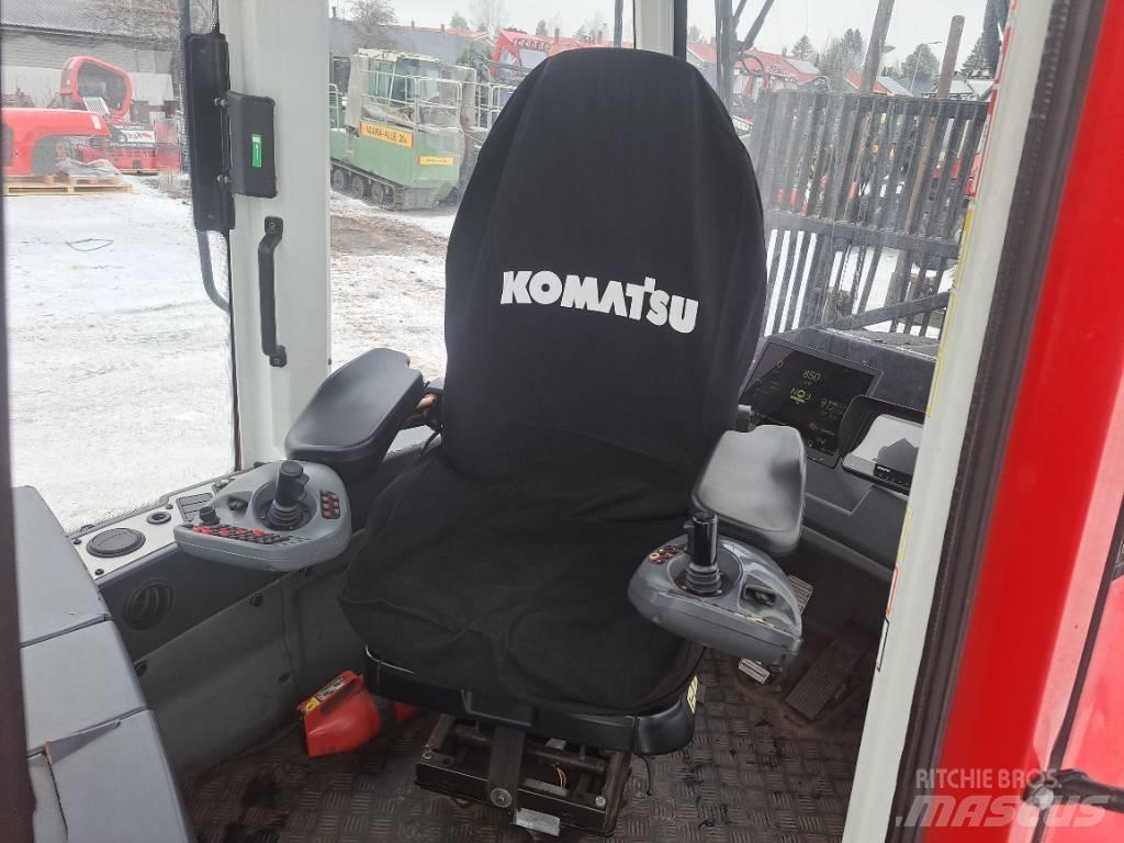 Komatsu 865 Forvarderi