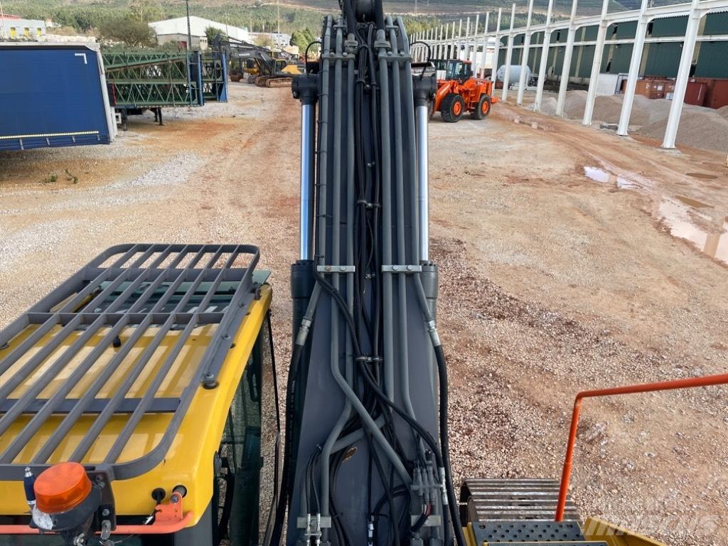 Volvo EC 300 EL Bageri gusjeničari