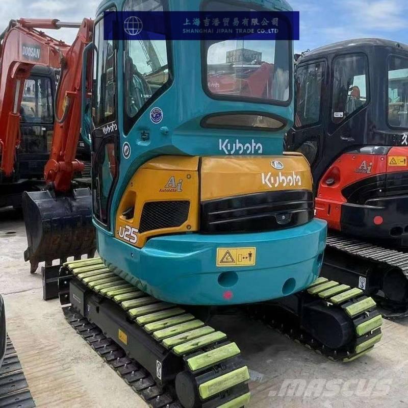 Kubota U 25 Mini bageri <7t