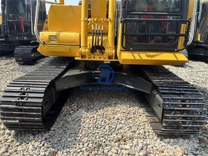 Komatsu PC 130 Bageri gusjeničari