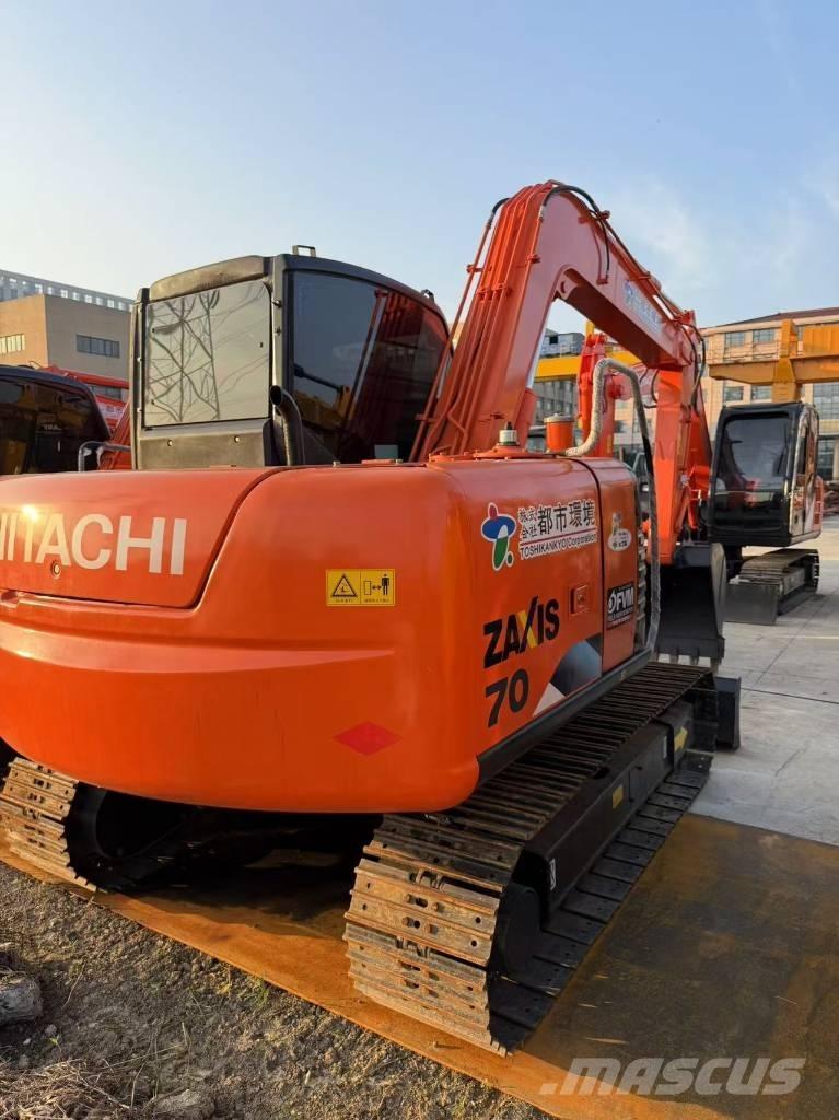 Hitachi 70 Bageri gusjeničari