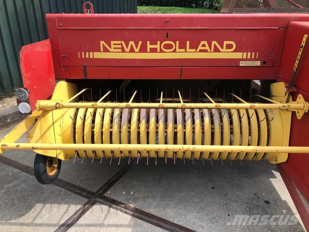 New Holland 570 Balirke za kockaste bale