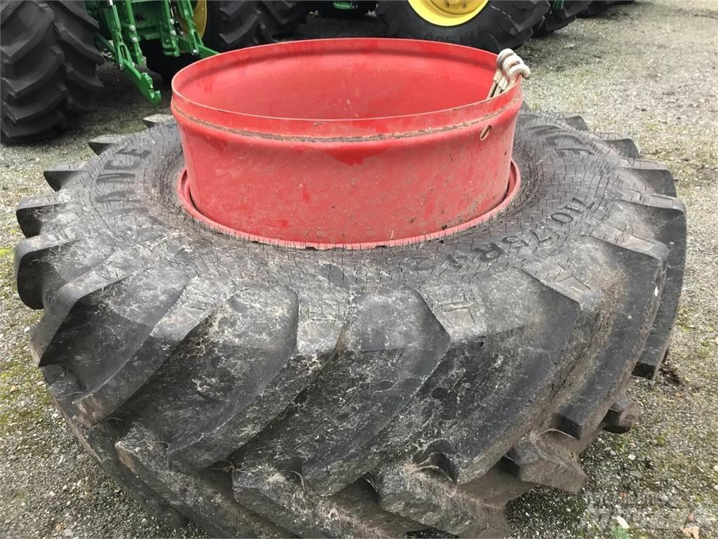 Alliance 710/75R42 Gume, kotači i naplatci