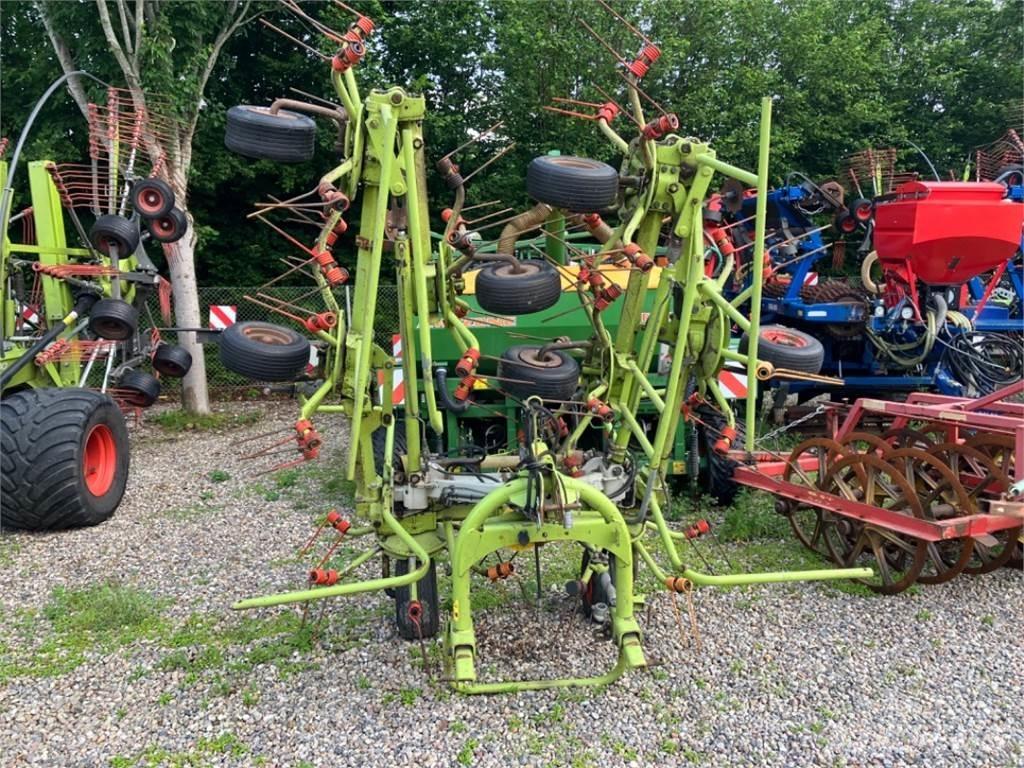 CLAAS VOLTO 870 Okretači i sakupljači sijena