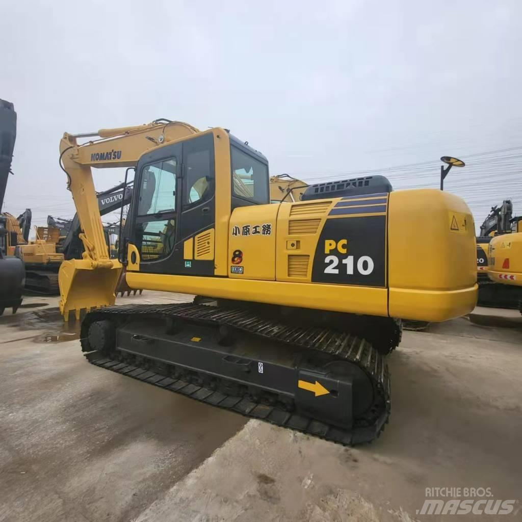 Komatsu PC 210 Bageri gusjeničari