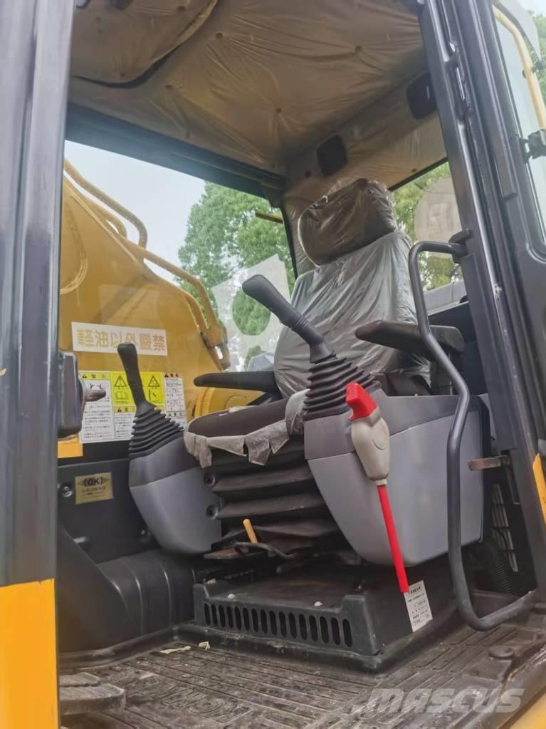 Komatsu PC 450-8 Bageri gusjeničari