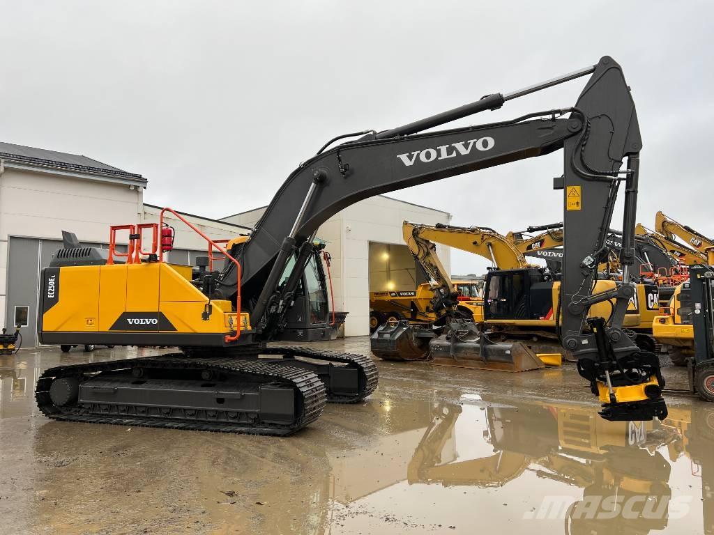 Volvo EC 250 EL Bageri gusjeničari