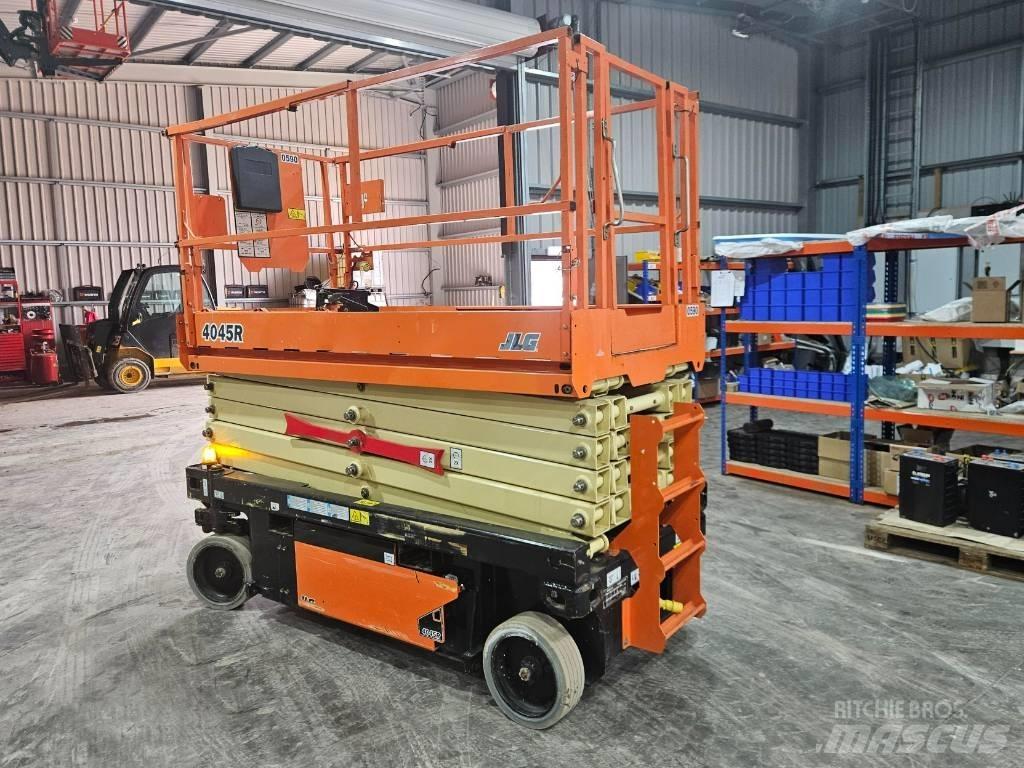 JLG 4045R Škaraste platforme