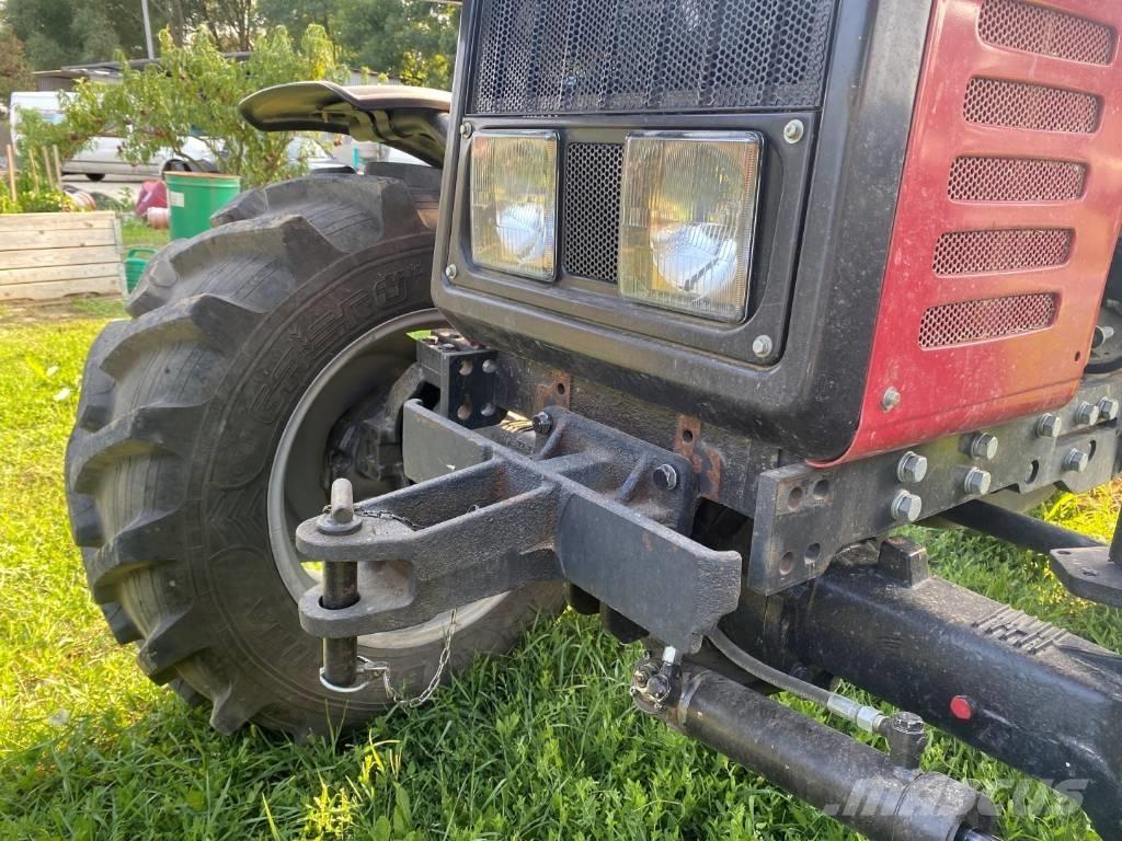 Belarus MTZ 892.2 Traktori