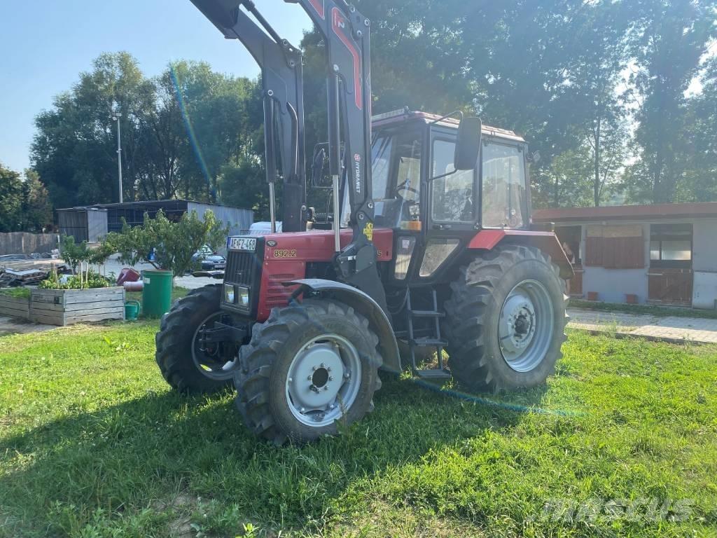 Belarus MTZ 892.2 Traktori