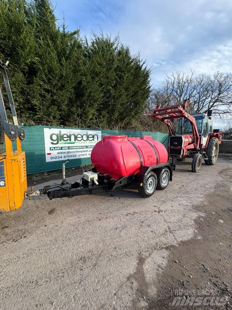 Western GLOBAL Fuel and additive tanks