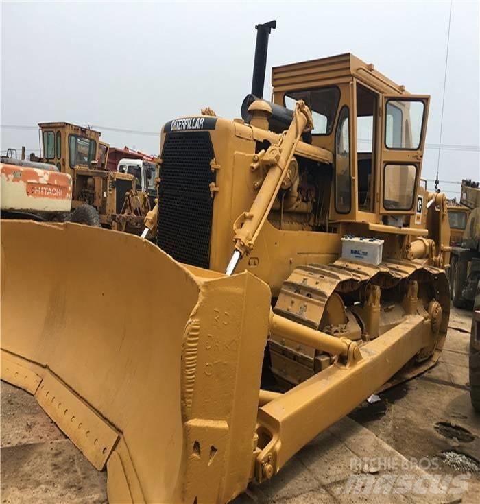 CAT D 8 K Buldožeri gusjeničari