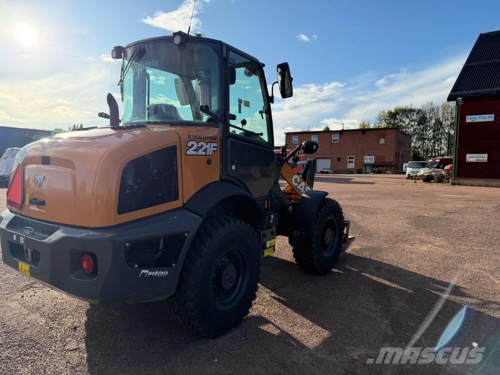 CASE 221 F Evolution Skid steer mini utovarivači