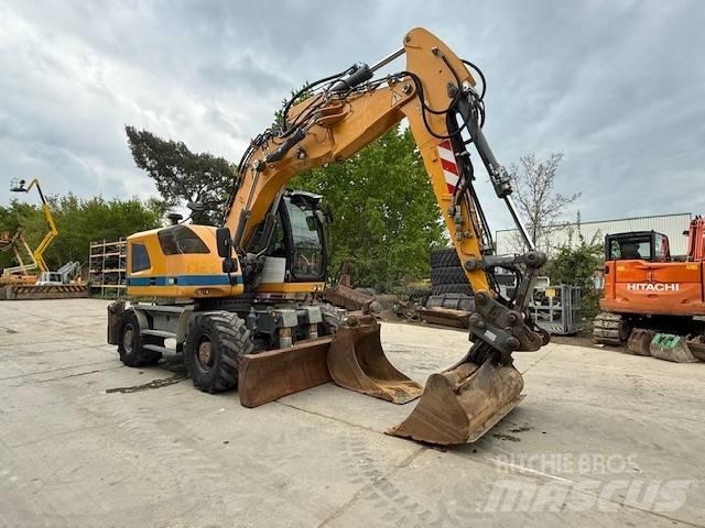 Liebherr A 914 Bageri na kotačima