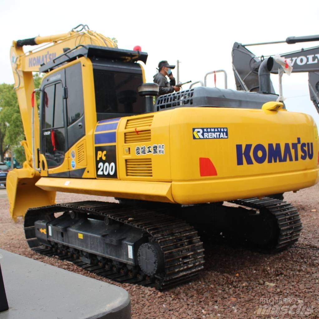 Komatsu PC 200-8 Bageri gusjeničari