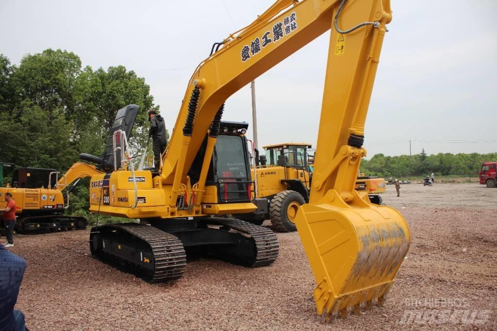 Komatsu PC 200-8 Bageri gusjeničari