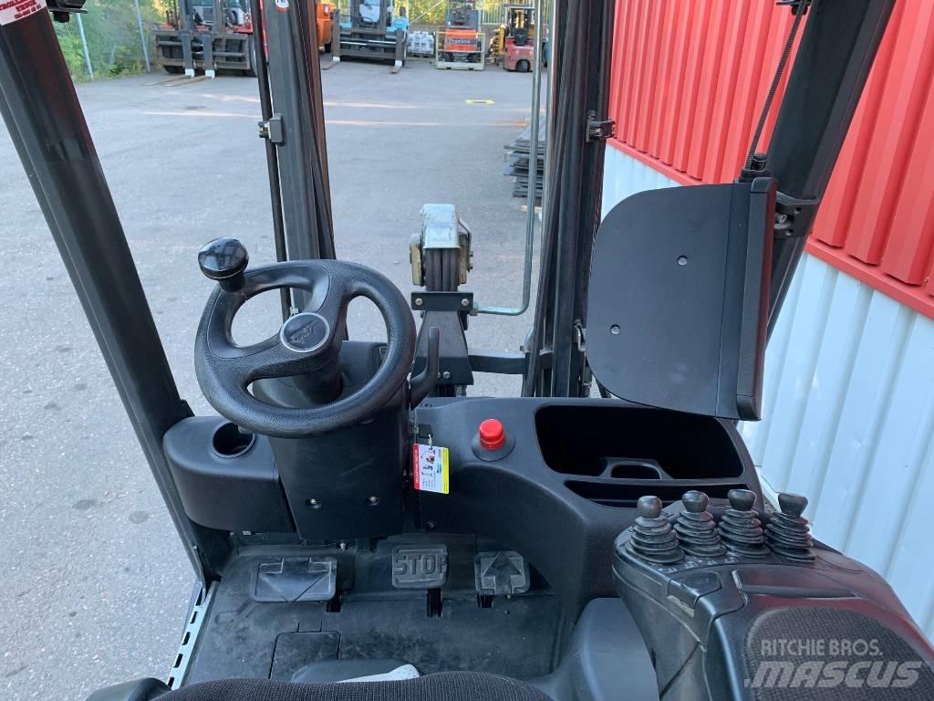 Linde E16C-02 Električni viličari