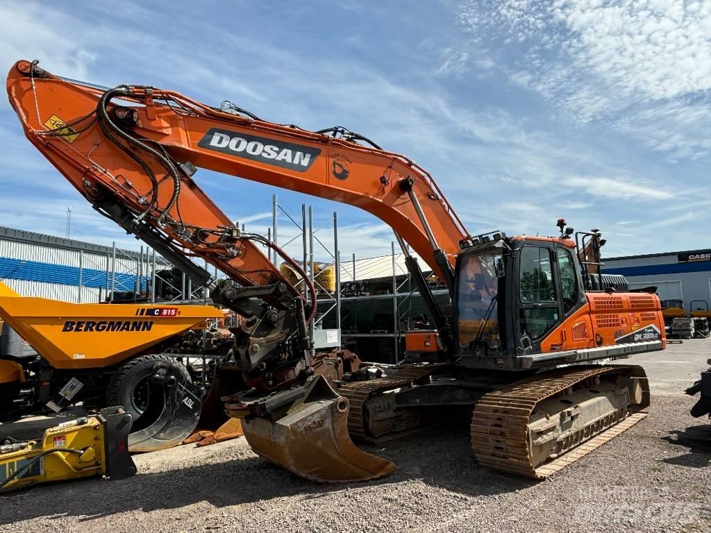 Doosan DX 300 LC-7 Bageri gusjeničari
