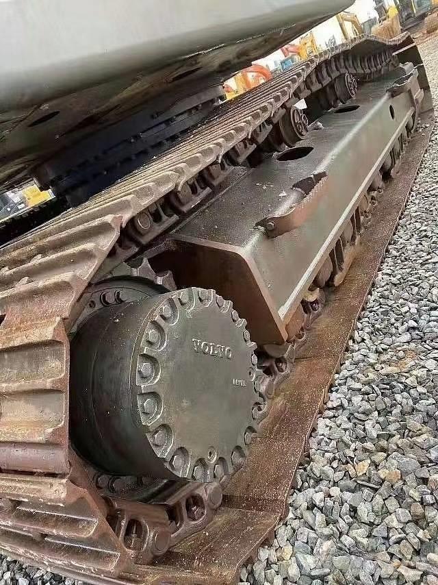 Volvo EC 360 Bageri gusjeničari