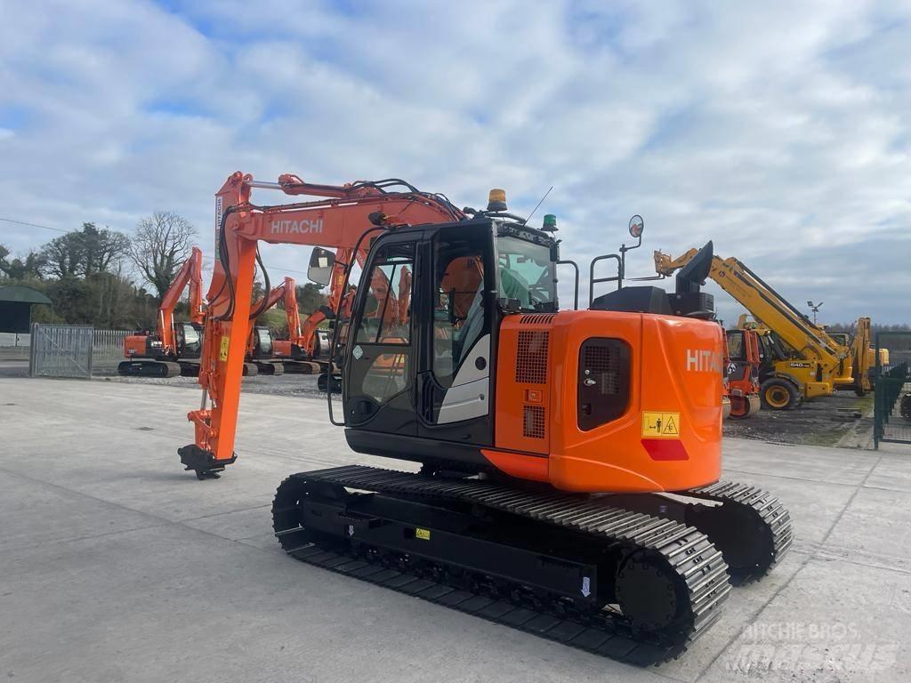 Hitachi ZX 135 US-6 Bageri gusjeničari