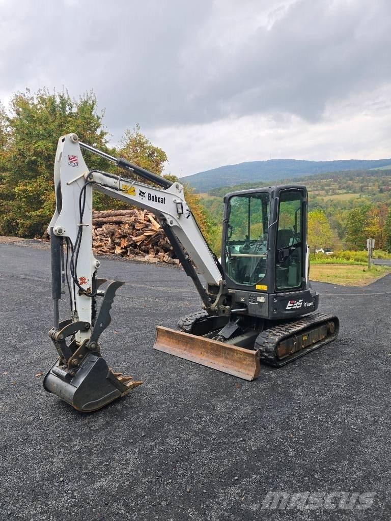 Bobcat E 35 Mini bageri <7t
