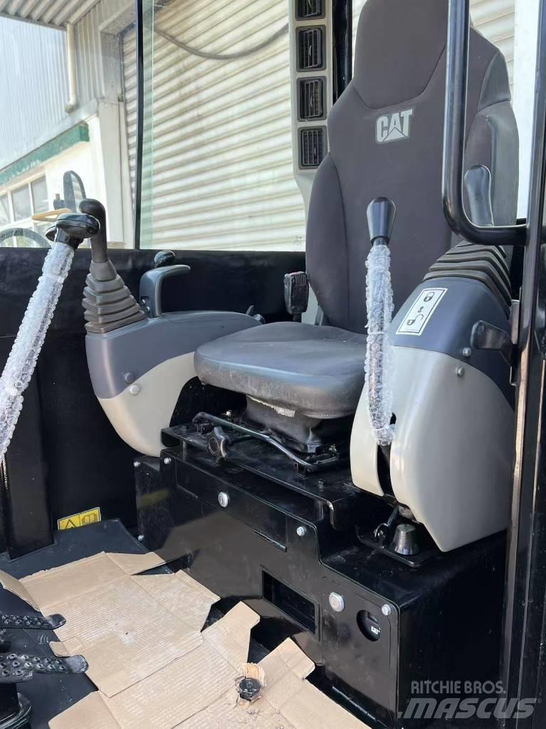 CAT 305.5 Bageri gusjeničari