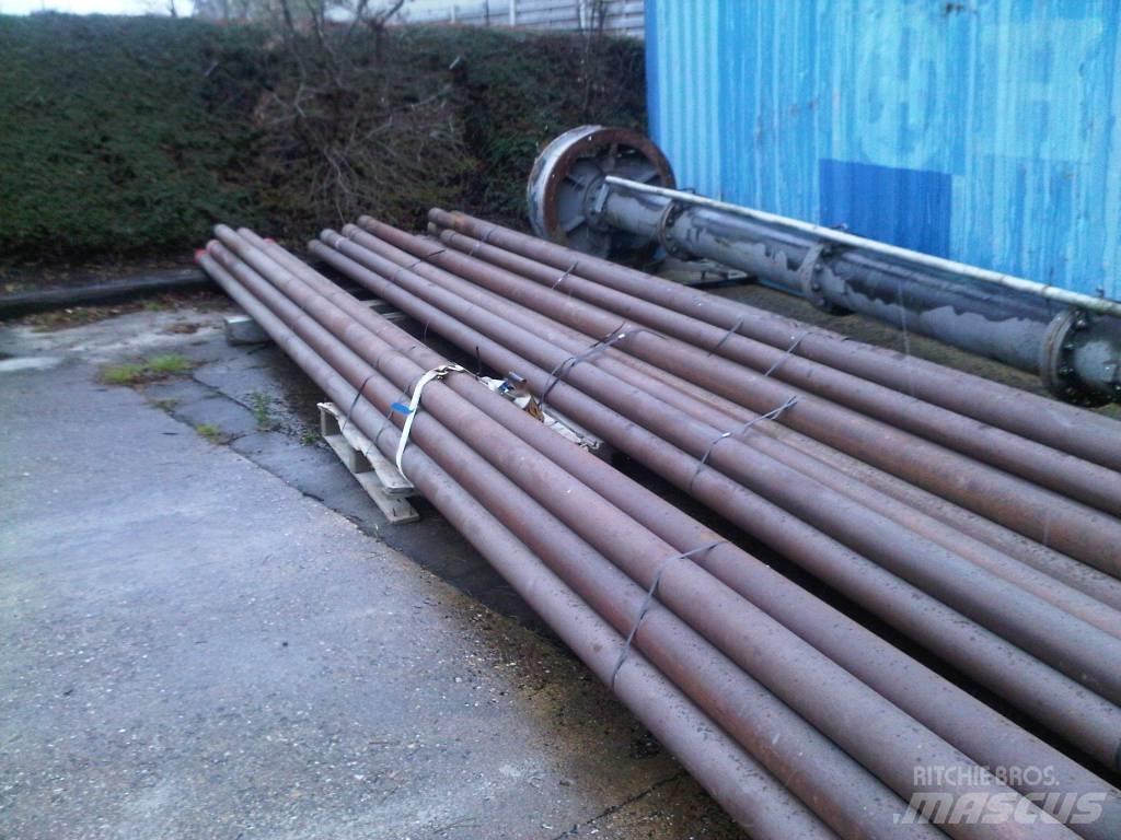  Drill pipes 32' X 4" Oprema za bušenje nafte i plina