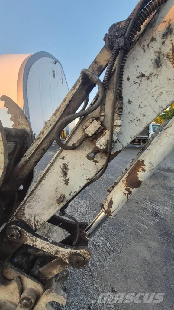 Takeuchi TB 290 Bageri gusjeničari