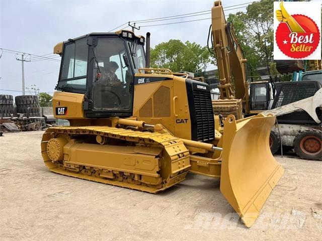 CAT D 5 K Buldožeri gusjeničari