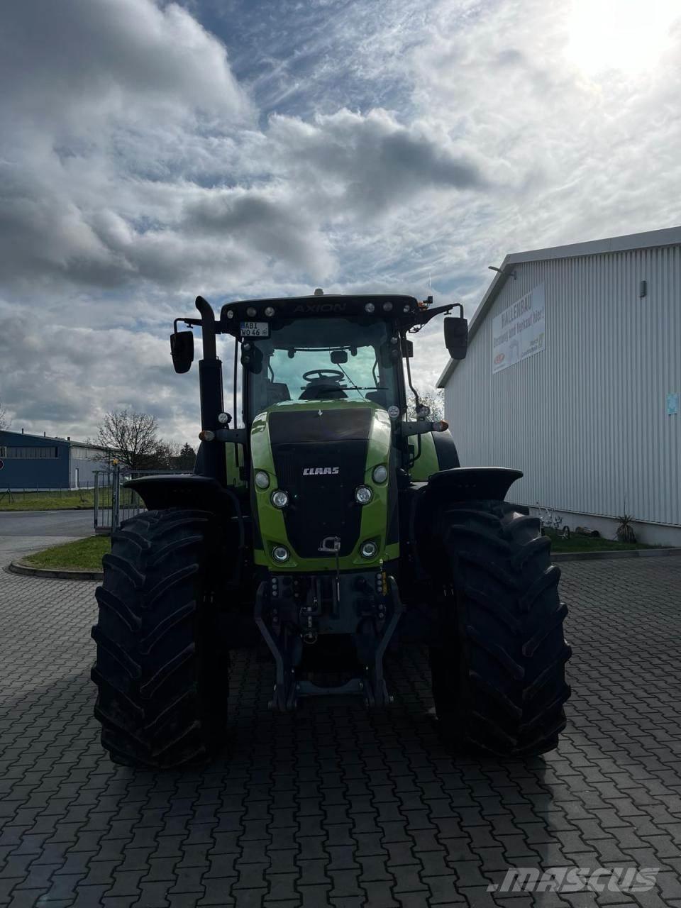 CLAAS Axion 940 Traktori