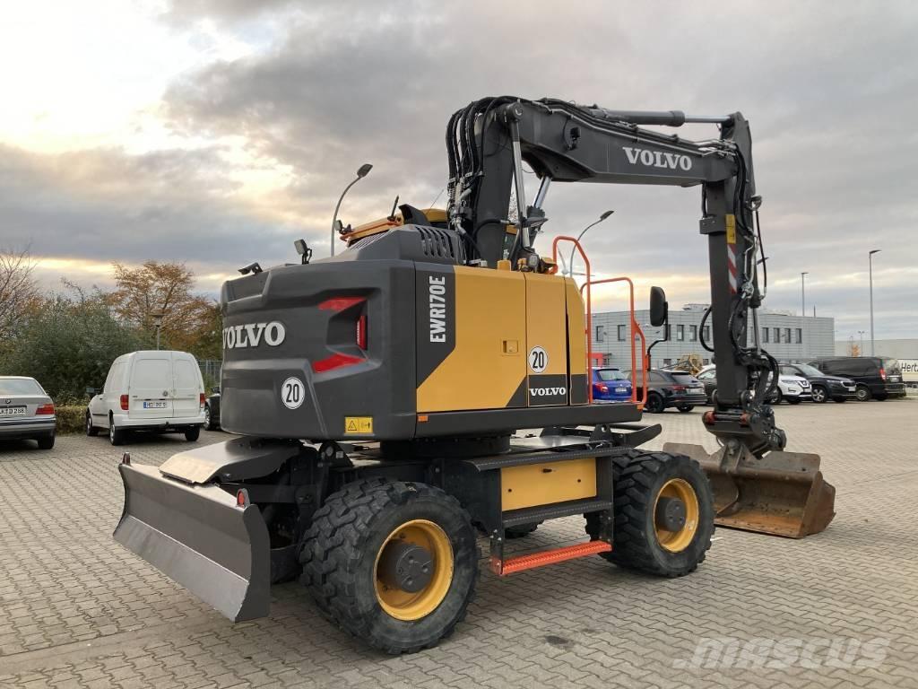 Volvo EWR 170 E Bageri na kotačima