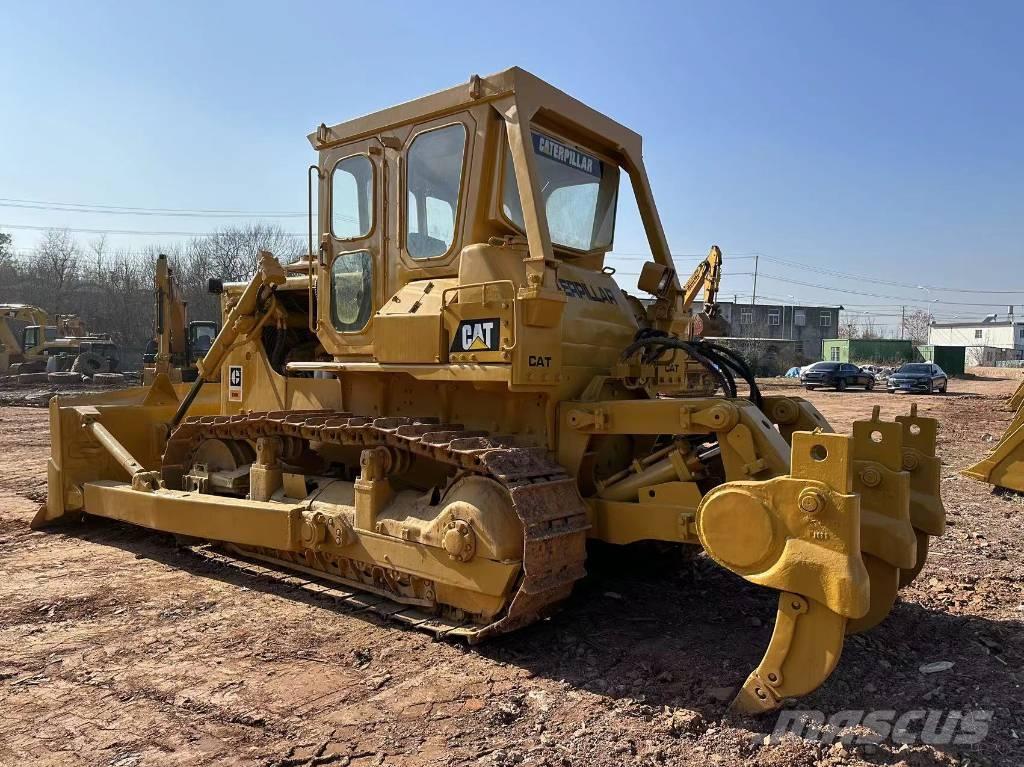 CAT D 8 K Buldožeri gusjeničari