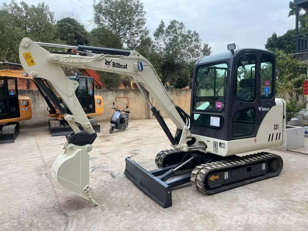 Bobcat 331 Mini bageri <7t