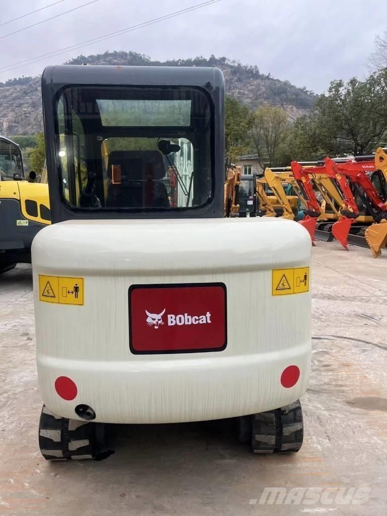 Bobcat 331 Mini bageri <7t