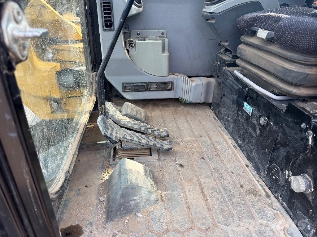 CAT 308 CR Mini bageri <7t