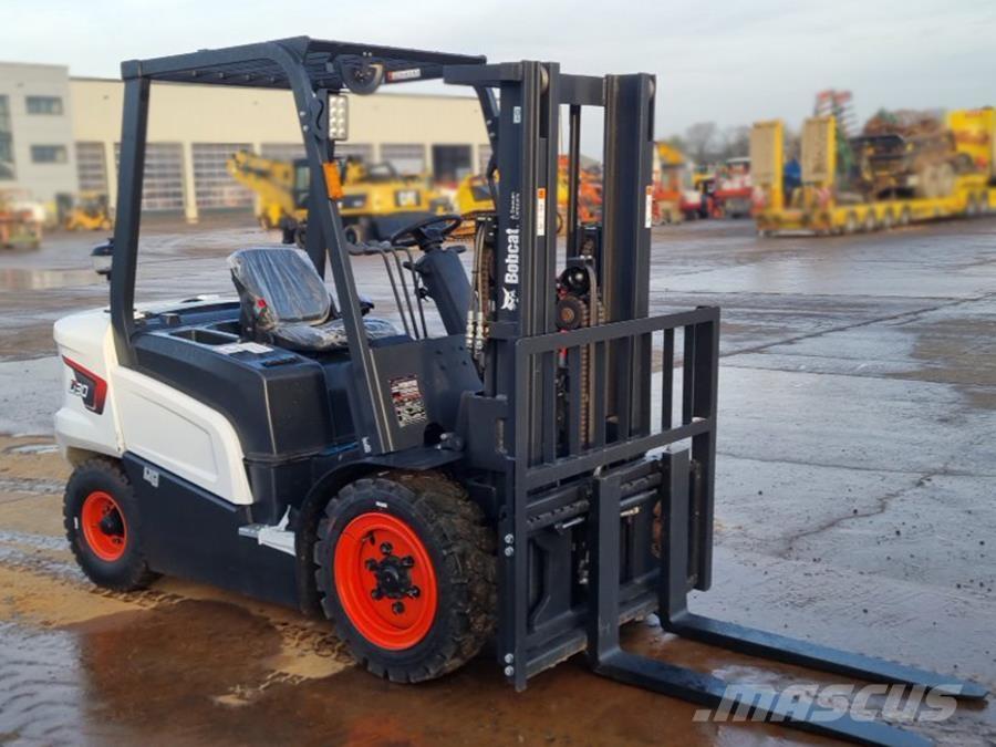 Bobcat D30NX Dizelski viličari