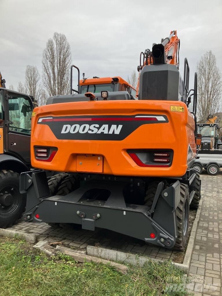 Doosan DX 170 W-7 Bageri na kotačima