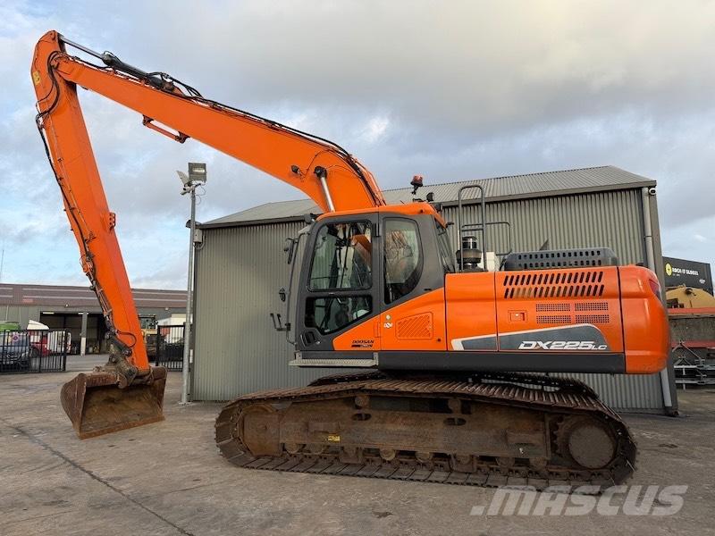 Doosan DX 225 LC-5 Bageri dugog dosega