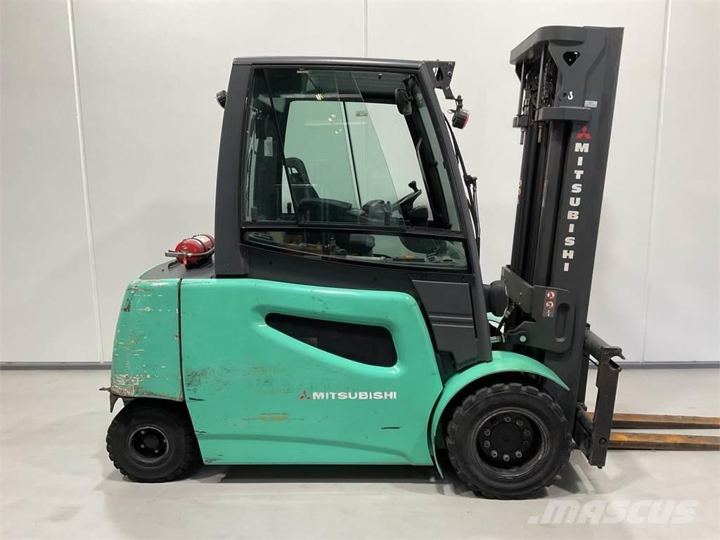 Mitsubishi FB50-2 Električni viličari