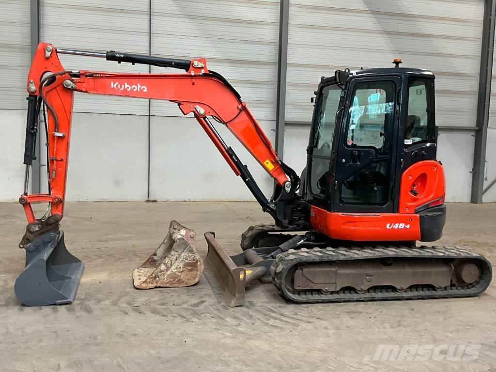Kubota U 48-4 Mini bageri <7t