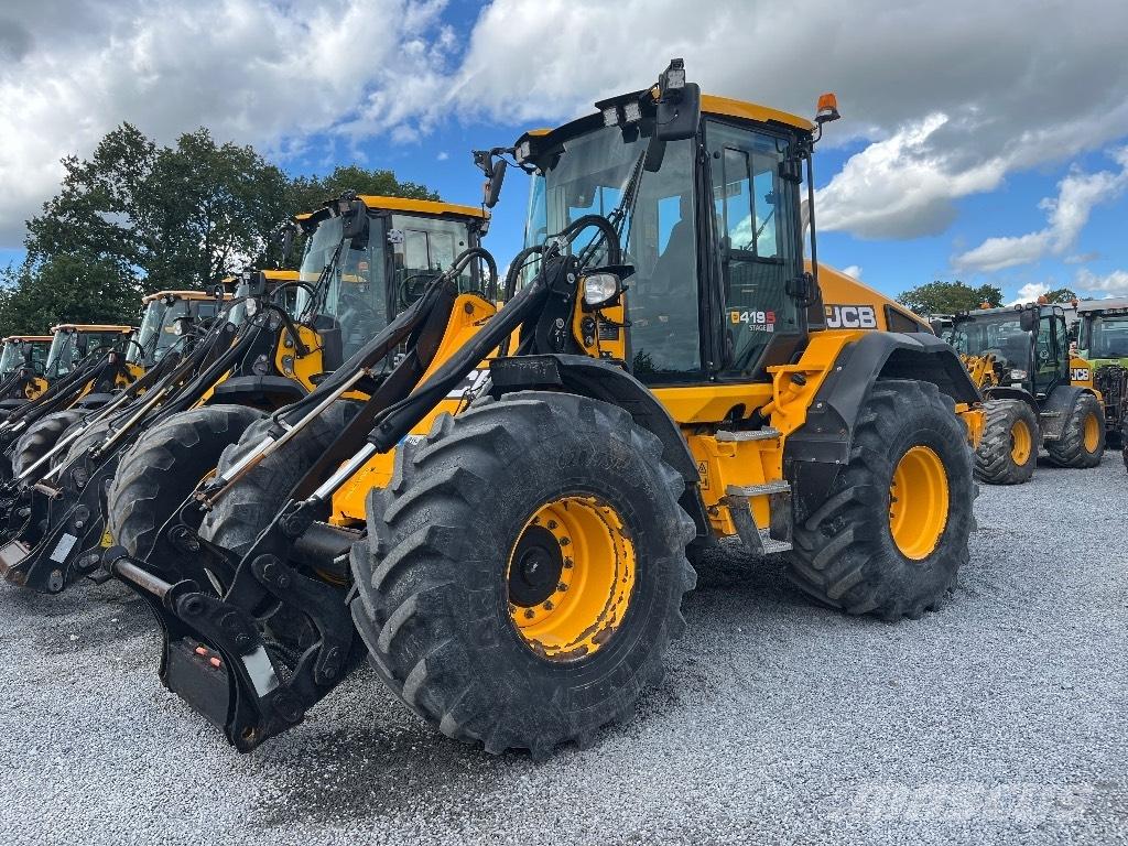 JCB 419s Poljoprivredni teleskopski utovarivači
