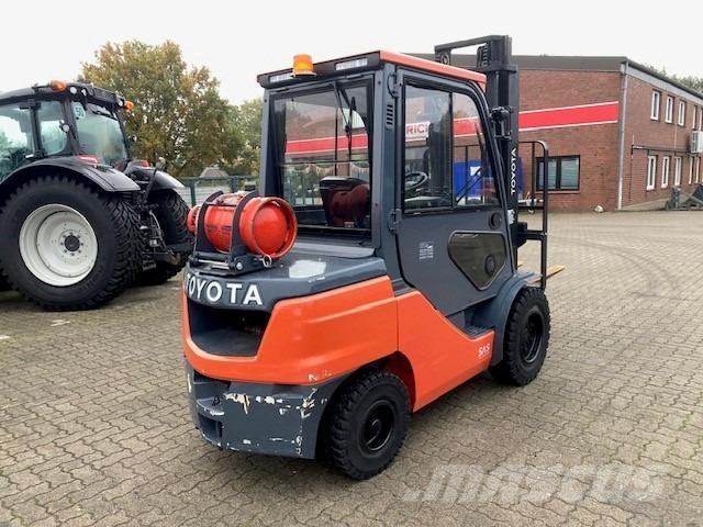 Toyota 02-8FGJF35 Poljoprivreda – ostalo