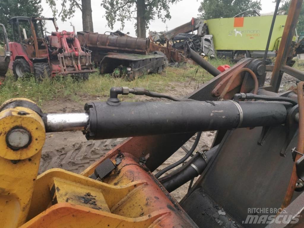 CAT 908H 2011r Utovarivači na kotačima