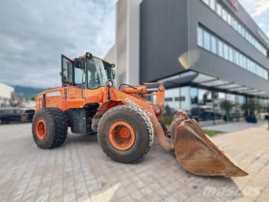 Doosan DL 300 Utovarivači na kotačima